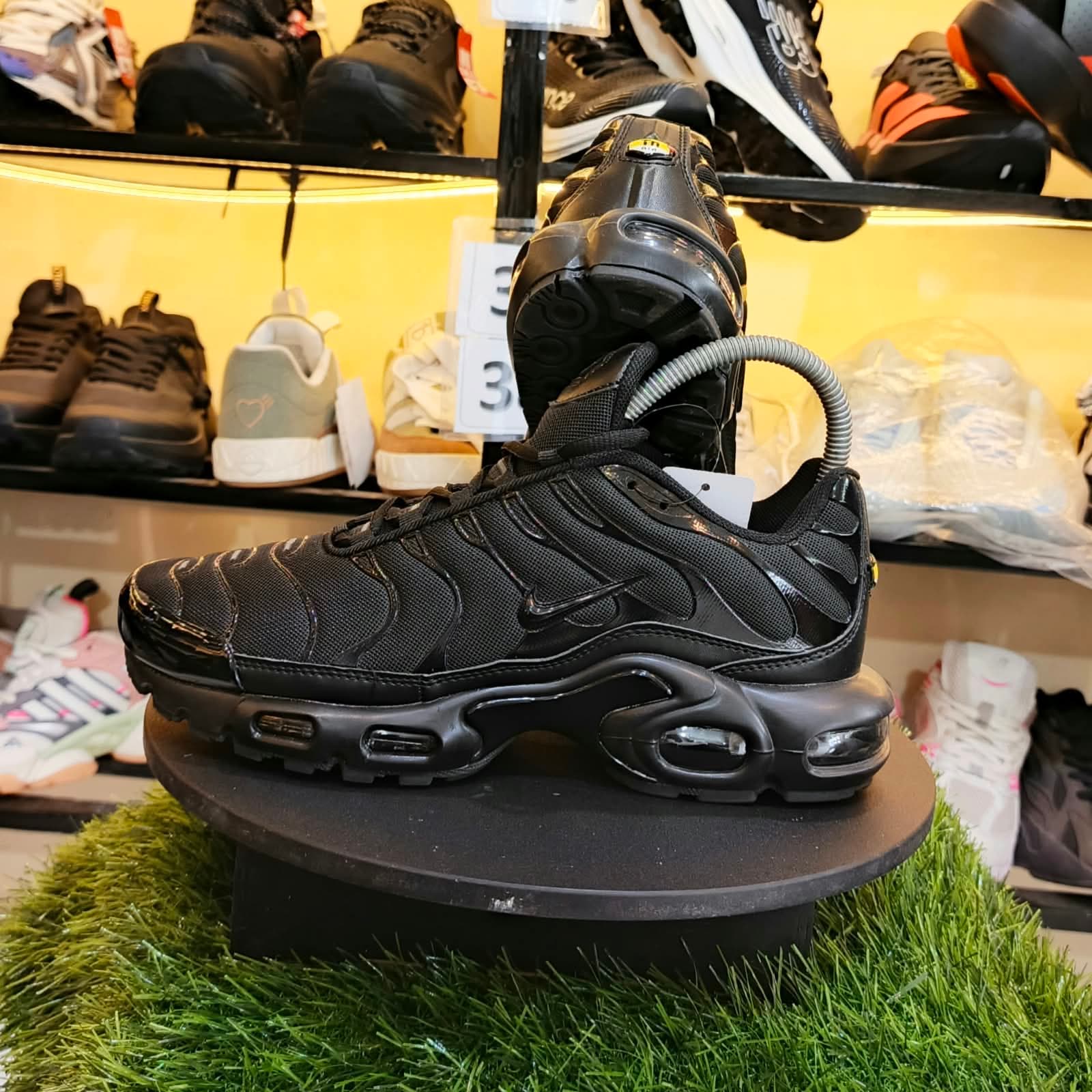 Nike TN