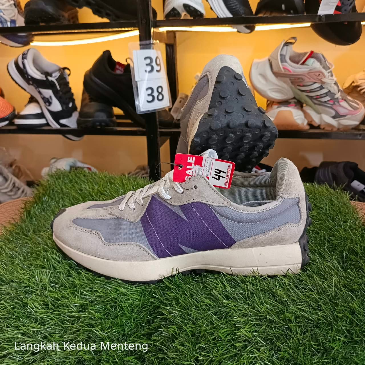 Nb 327
