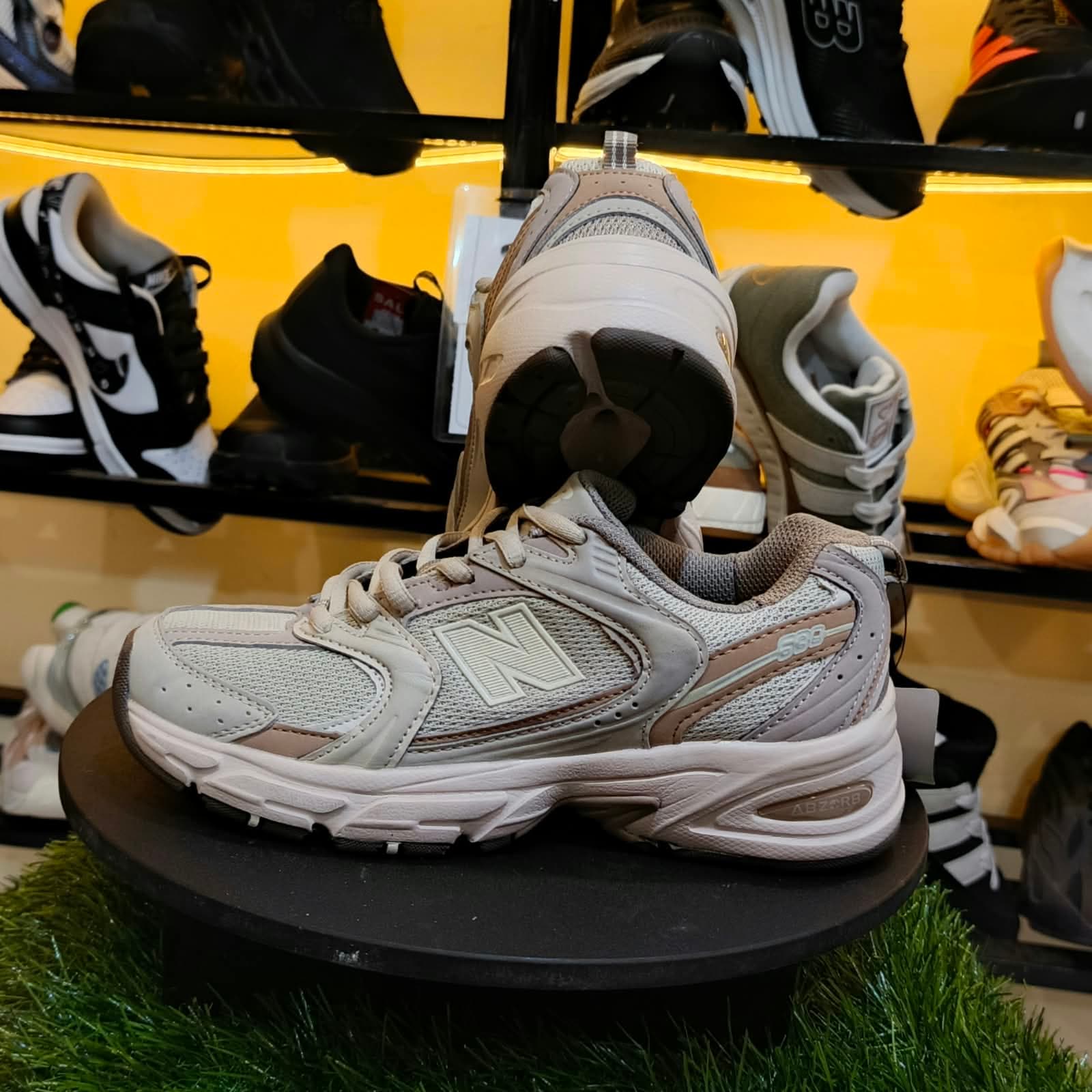 Nb 530