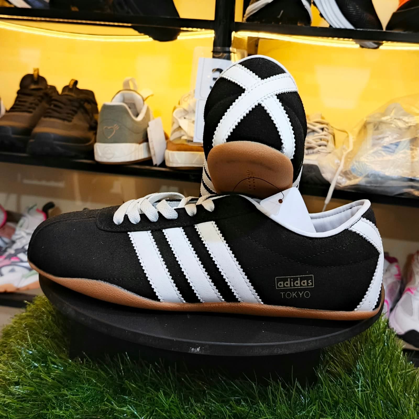Adidas Tokyo