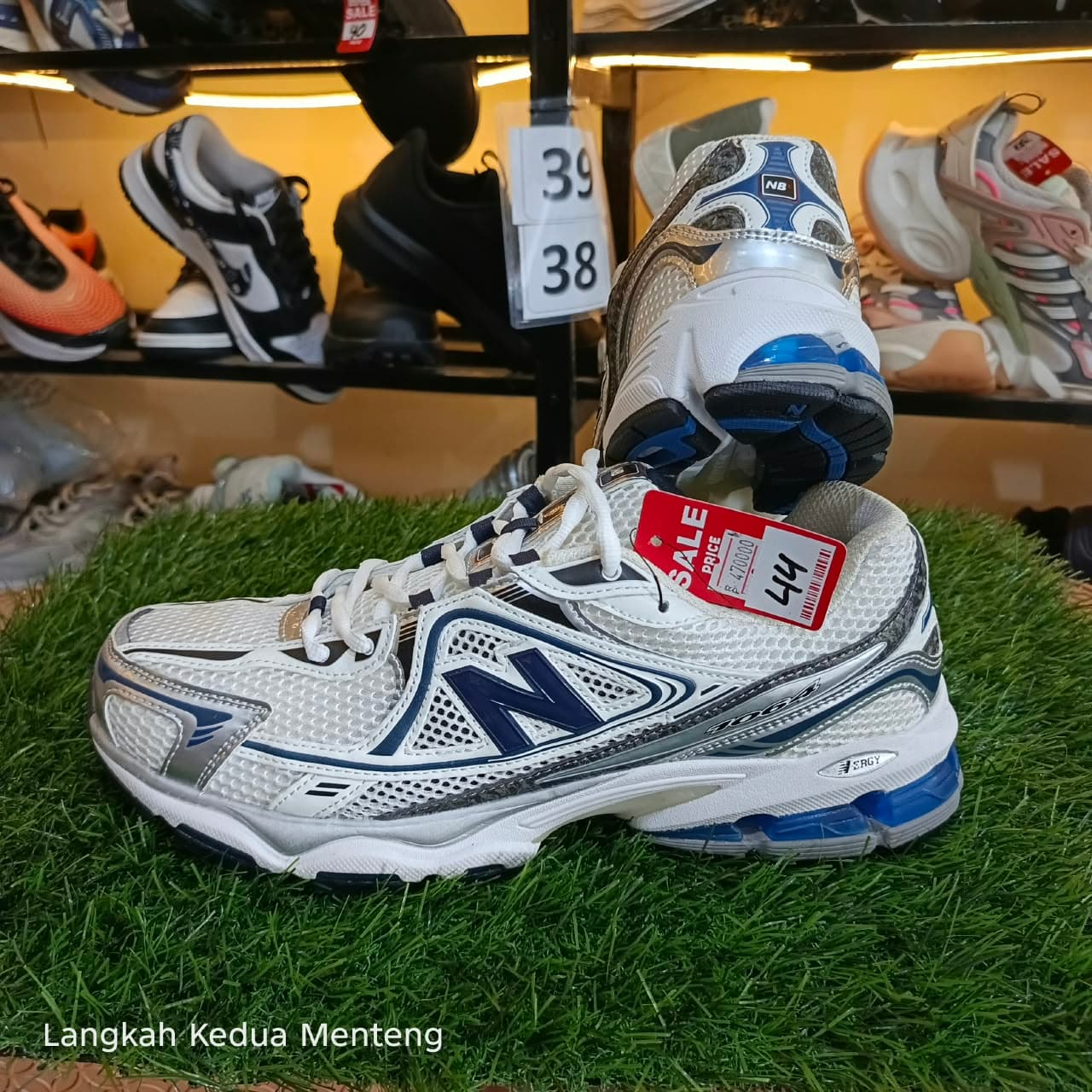 Nb 1064
