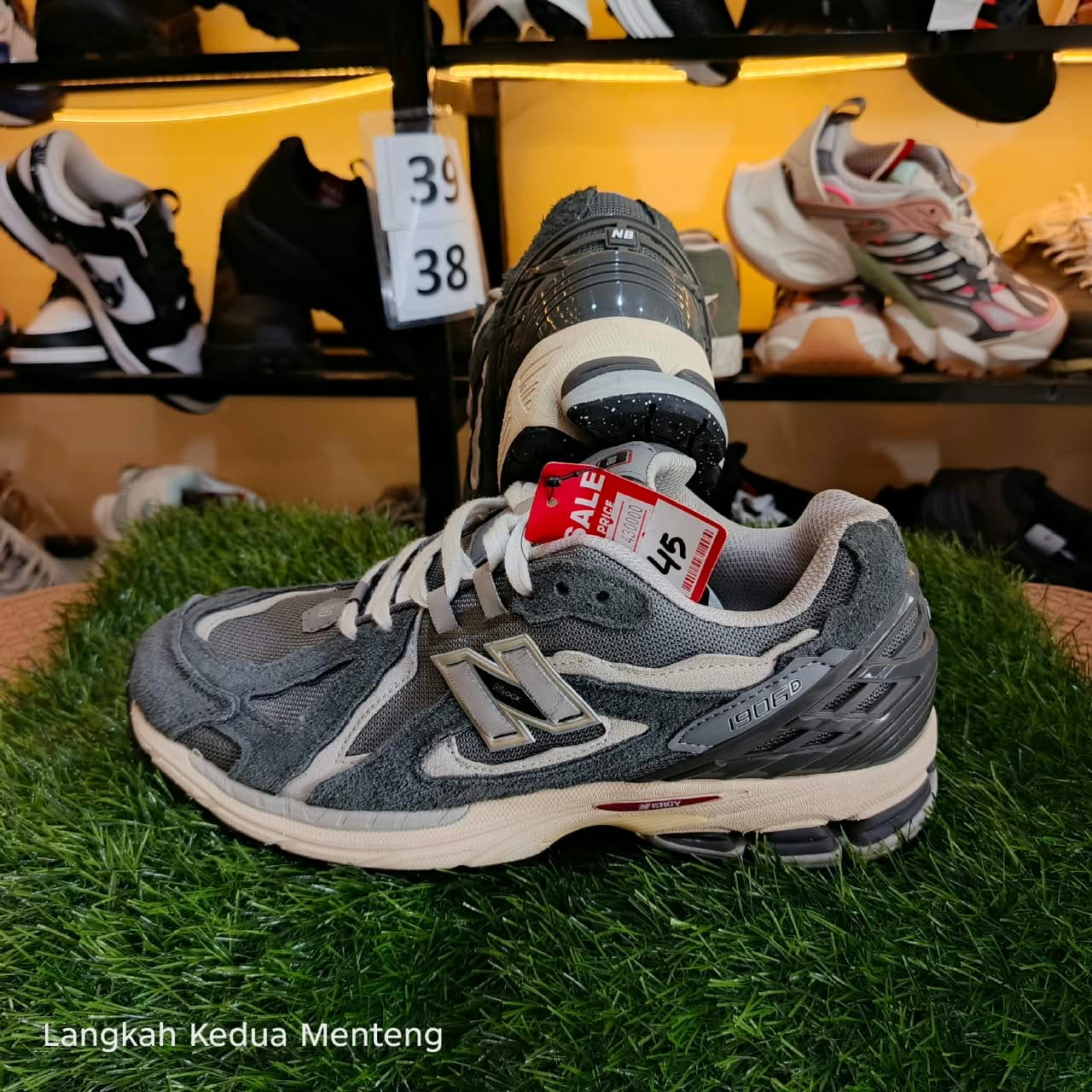 Nb 1906D