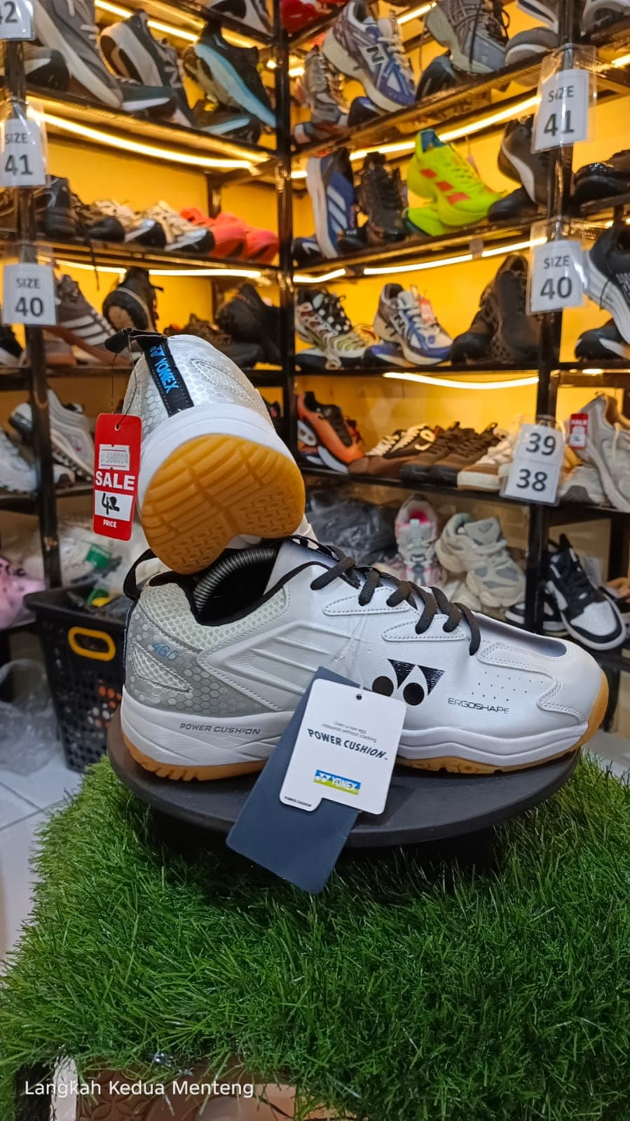Yonex Badminton