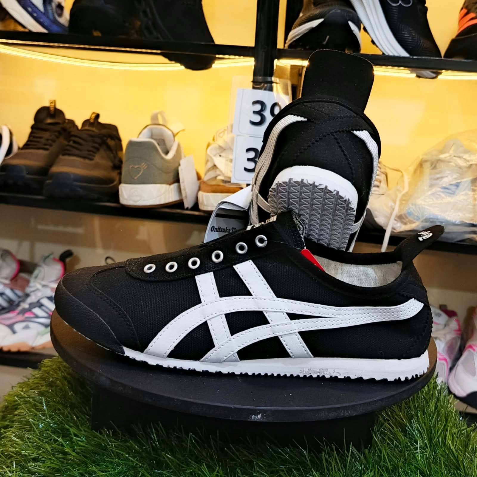 Onitsuka Tiger